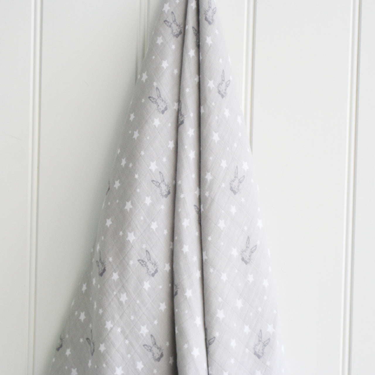 Alimrose Muslin Swaddle Bunny Star Grey